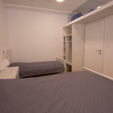Downtown Beach Apartments Umag Kültér fotó