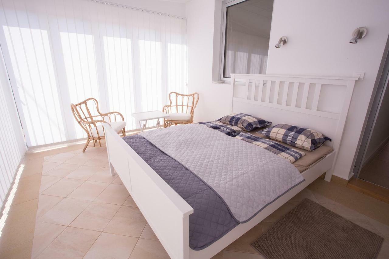 Downtown Beach Apartments Umag Kültér fotó